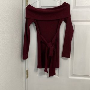 NWT FASHION NOVA OFF SHOULD TOP LONG SLEEVE TIE FRONT SIZE L BURGUNDY